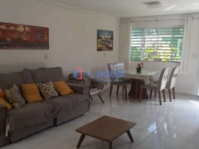 Casa com 250m² 2 quartos e 2 banheiros, para alugar, no bairro Ilhéus II em Ilhéus
