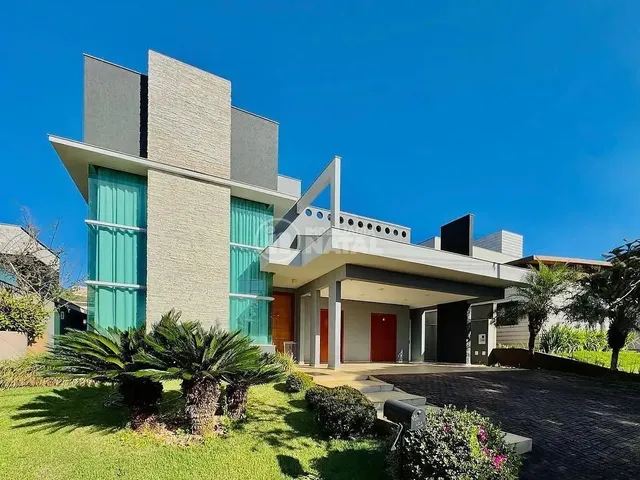 Casa com 10m² 3 quartos e 2 banheiros, à venda, no bairro Recanto do Salto em Londrina