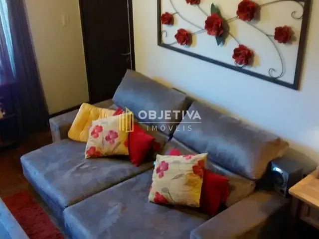 Casa com 357m² 4 quartos e 3 banheiros, à venda, no bairro Ouro Branco em Novo Hamburgo