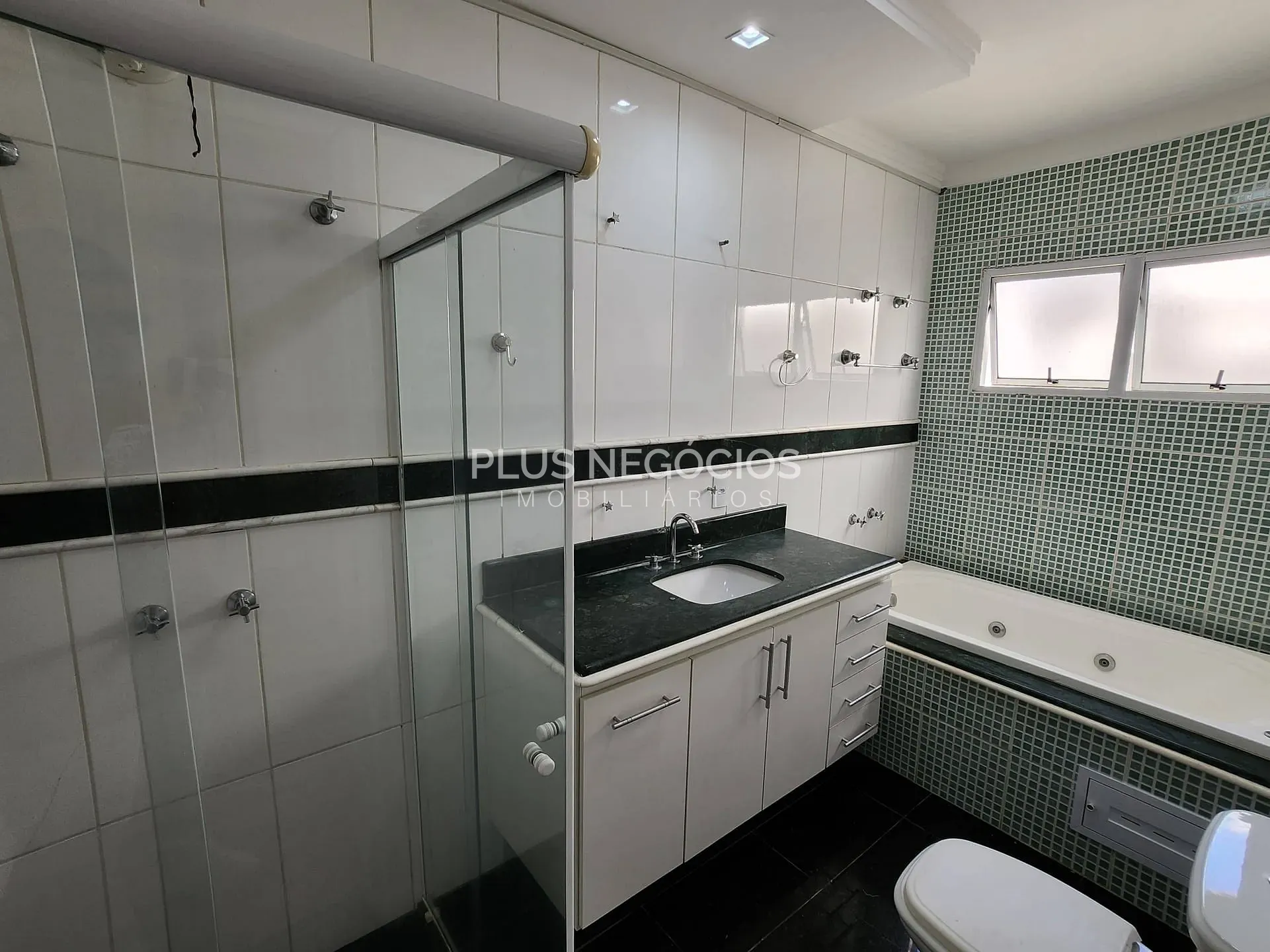 Casa, 3 quartos, 220 m² - Foto 24