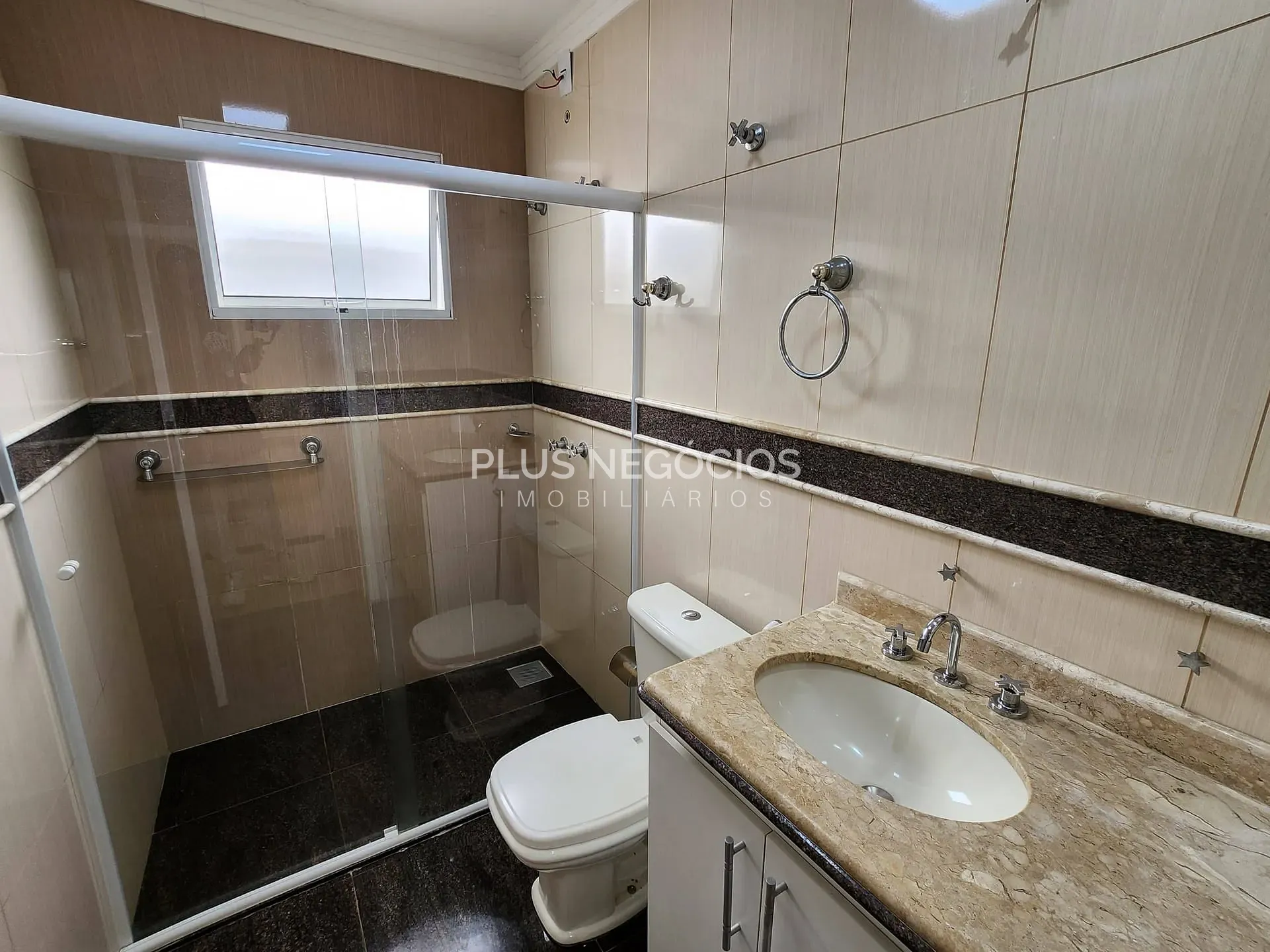 Casa, 3 quartos, 220 m² - Foto 33