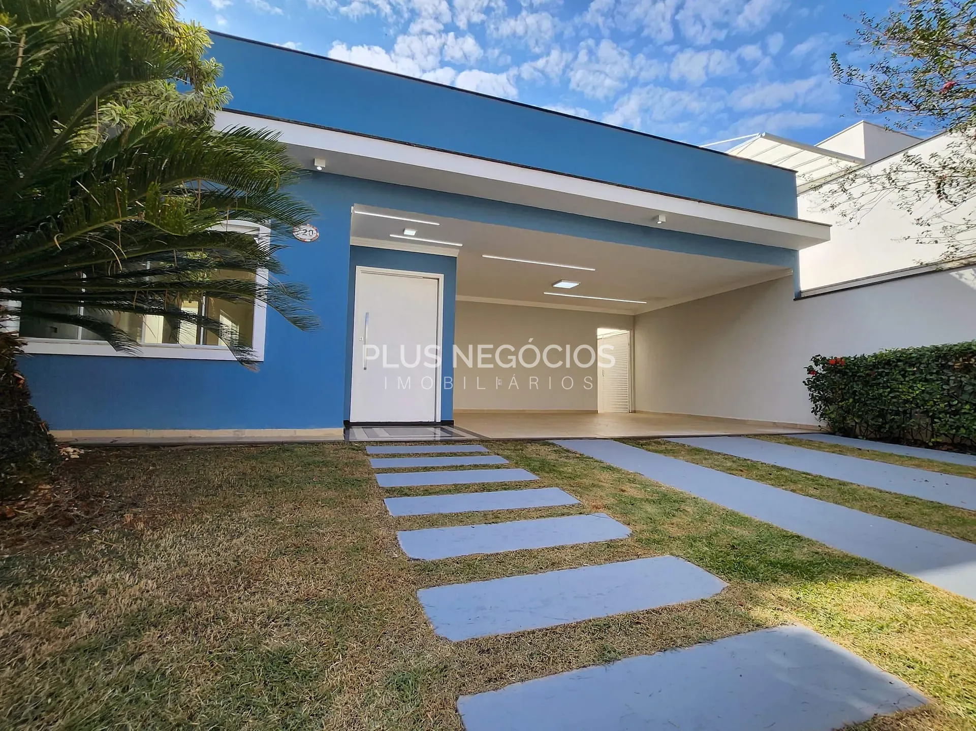 Casa, 3 quartos, 220 m² - Foto 1