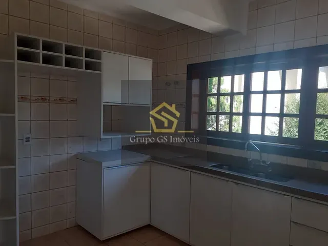 Casa com 1009m² 4 quartos e 5 banheiros, à venda, no bairro Condomínio Chácara Flora em Valinhos