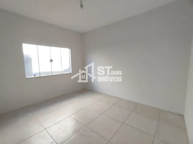 Casa com 200m² 2 quartos e 1 banheiro, para alugar, no bairro Jardim Mirante em Andradas