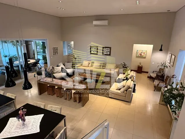 Casa com 1000m² 4 quartos e 5 banheiros, à venda, no bairro Samambaia Parque Residencial em Bauru