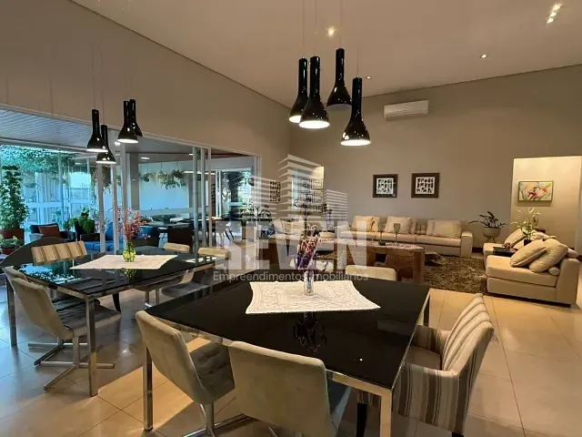 Casa com 1000m² 4 quartos e 5 banheiros, à venda, no bairro Samambaia Parque Residencial em Bauru