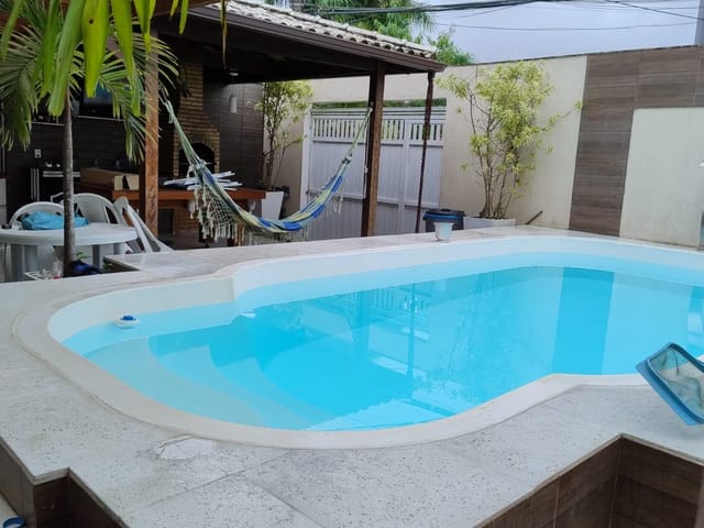 Casa 3 quartos e 4 banheiros, à venda, no bairro Vargem Grande em Rio de Janeiro