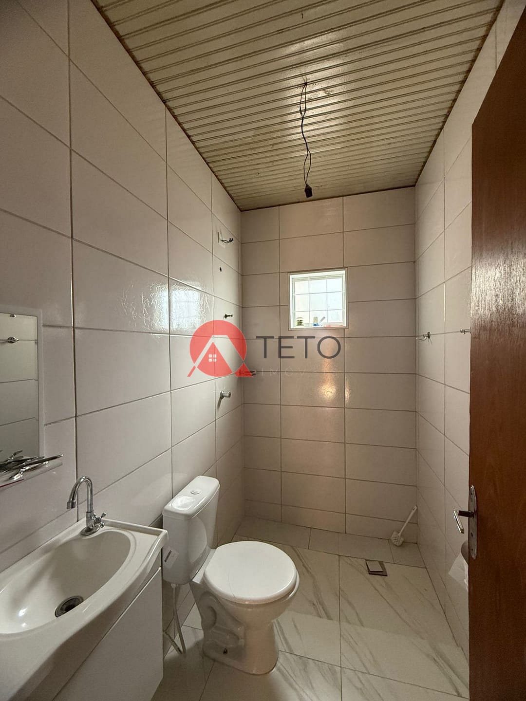 Casa à venda com 3 quartos, 80m² - Foto 8