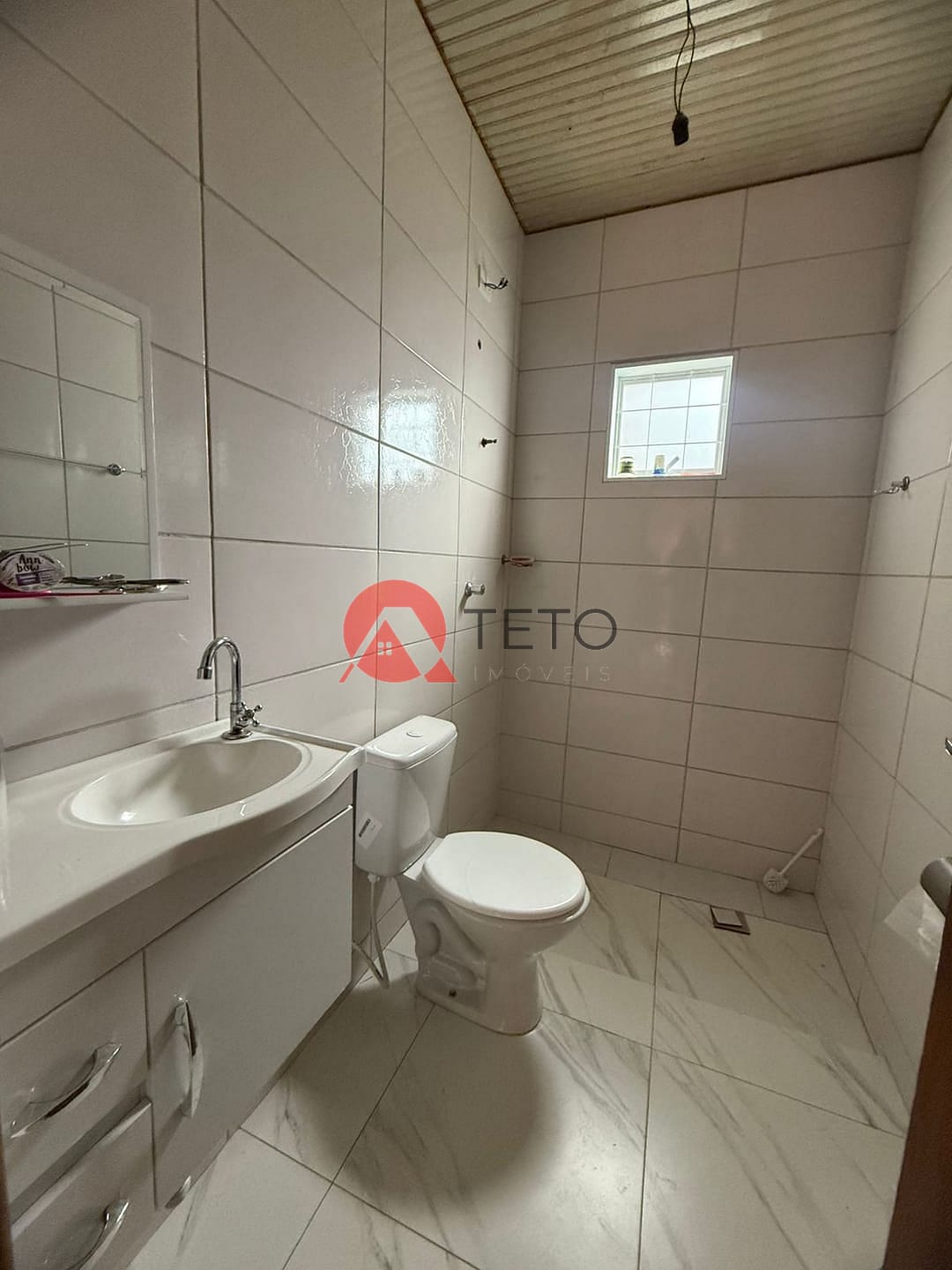 Casa à venda com 3 quartos, 80m² - Foto 9