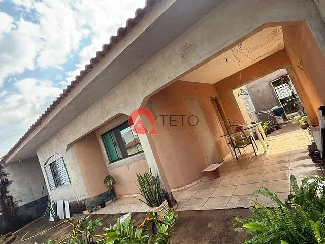 Casa 3 quartos e 2 banheiros, à venda, no bairro Jd. Progresso em Presidente Castelo Branco