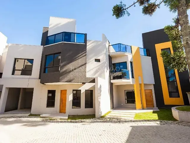 Casa com 145m² 3 quartos e 4 banheiros, à venda, no bairro Uberaba em Curitiba