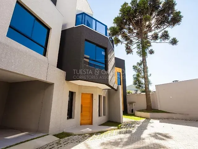 Casa com 145m² 3 quartos e 4 banheiros, à venda, no bairro Uberaba em Curitiba