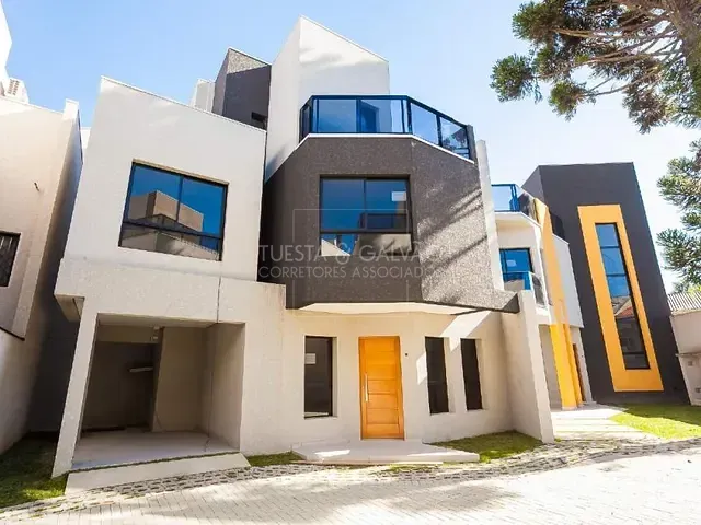 Casa com 145m² 3 quartos e 4 banheiros, à venda, no bairro Uberaba em Curitiba