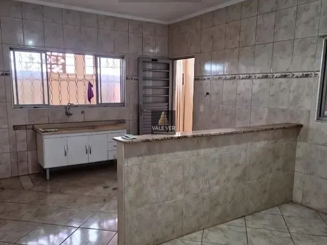 Casa com 80m² 2 quartos e 1 banheiro, para alugar, no bairro Residencial Dom Bosco em São José dos Campos