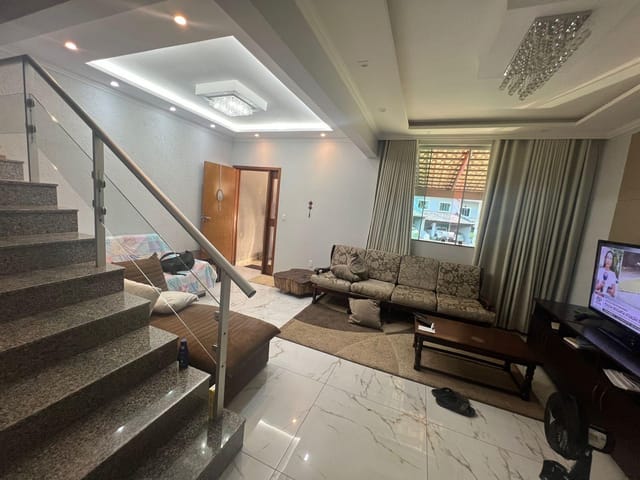 Casa com 170m² 3 quartos e 3 banheiros, à venda, no bairro Parque Amazônia em Goiânia