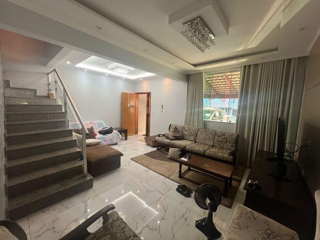 Casa com 170m² 3 quartos e 3 banheiros, à venda, no bairro Parque Amazônia em Goiânia