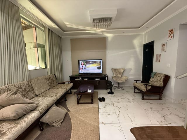 Casa com 170m² 3 quartos e 3 banheiros, à venda, no bairro Parque Amazônia em Goiânia