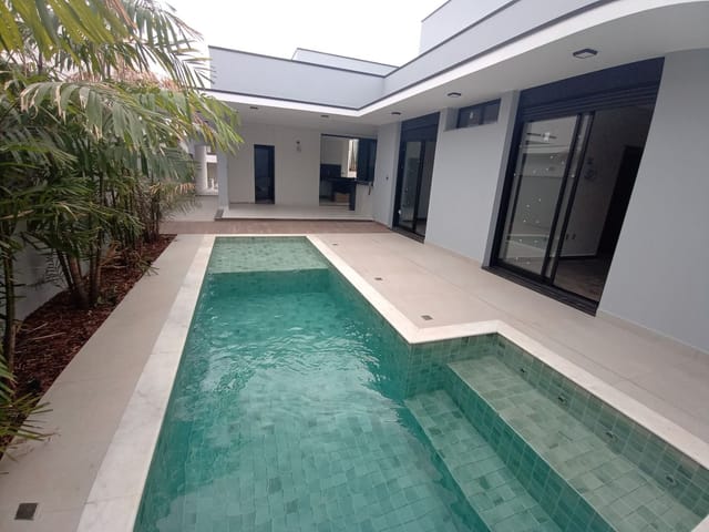 Casa com 450m² 3 quartos e 2 banheiros, à venda, no bairro Terras de São José em São João da Boa Vista