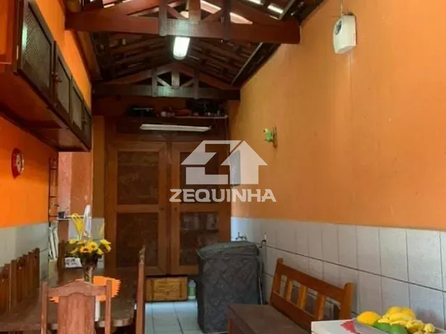 Casa com 209m² 3 quartos e 3 banheiros, à venda, no bairro Jardim D´abril em Osasco