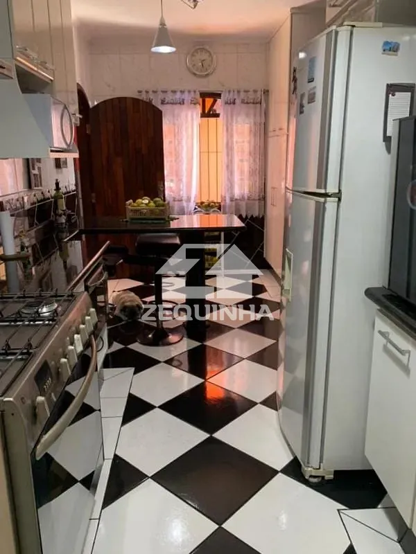 Casa, 3 quartos, 180 m² - Foto 8