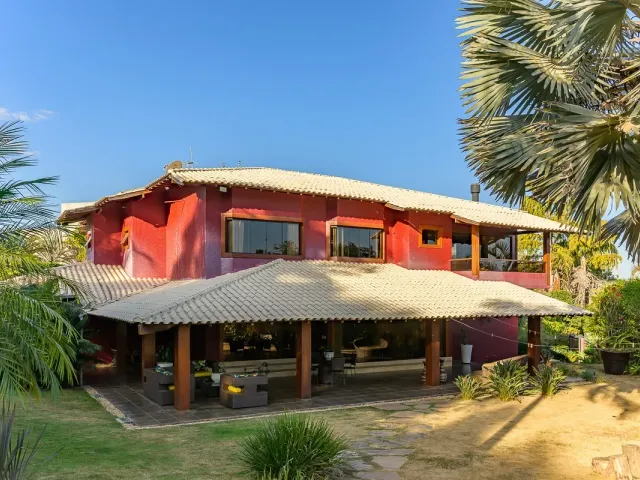 Casa com 5000m² 4 quartos e 8 banheiros, à venda, no bairro Park Way em Brasília