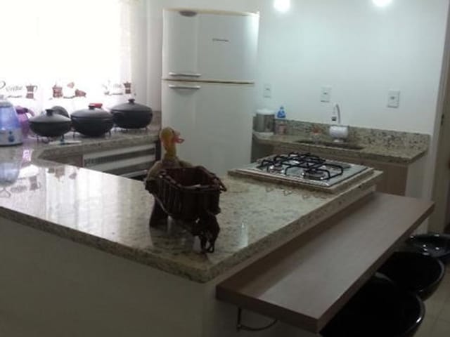 Foto do Casa - Casa 2 Quartos, 1 Suíte, 2 Vagas de Garagem - Apenas 8 Minutos do Centro da Cidade e 10 Minutos do Shopping no Parque Maria Helena, Suzano, SP | Boa Vista Imóveis Suzano