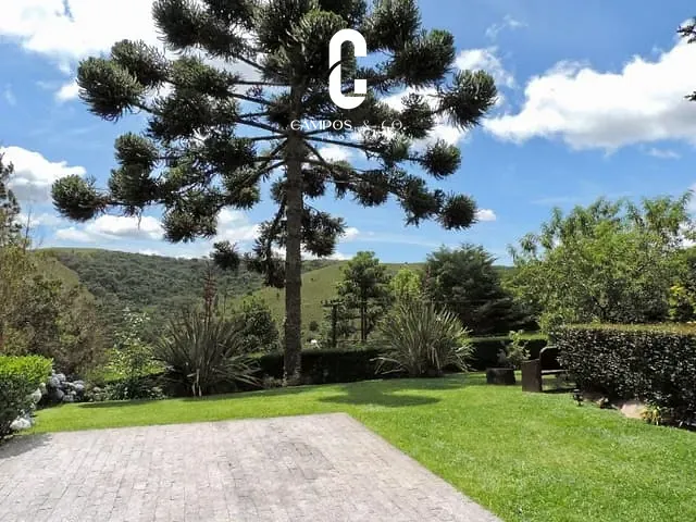 Casa com 1260m² 5 quartos e 5 banheiros, à venda, no bairro Jardim Véu da Noiva em Campos Do Jordão