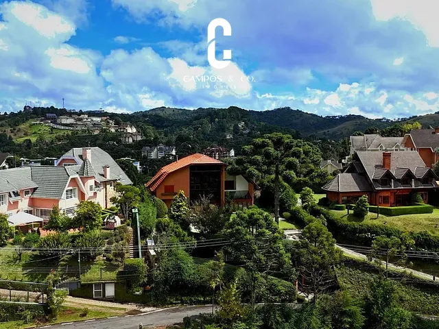 Casa com 1260m² 5 quartos e 5 banheiros, à venda, no bairro Jardim Véu da Noiva em Campos Do Jordão