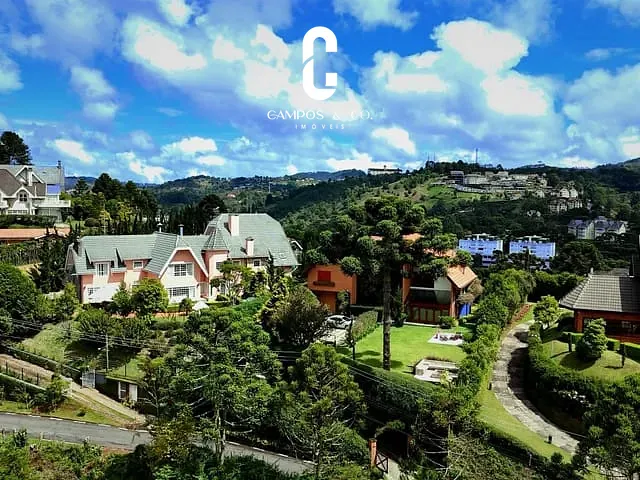 Casa com 1260m² 5 quartos e 5 banheiros, à venda, no bairro Jardim Véu da Noiva em Campos Do Jordão