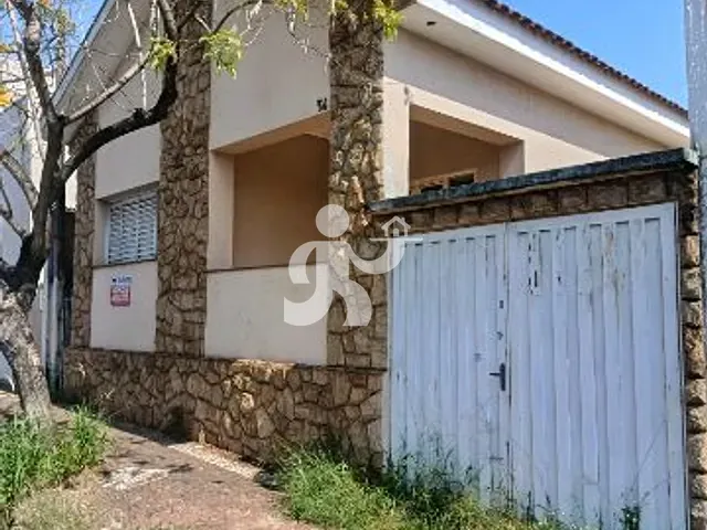 Casa 3 quartos e 1 banheiro, à venda ou para alugar, no bairro Vila Cristóvam em Limeira