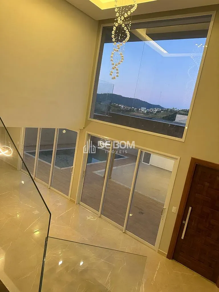 Casa, 4 quartos, 260 m² - Foto 9