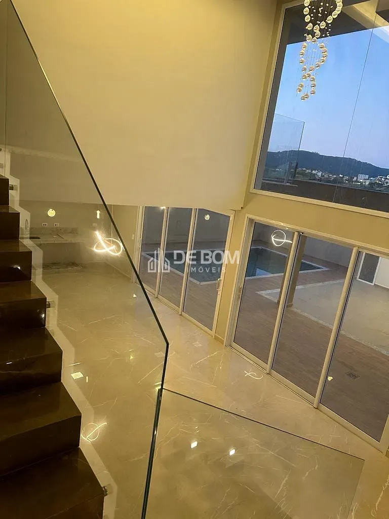 Casa, 4 quartos, 260 m² - Foto 3