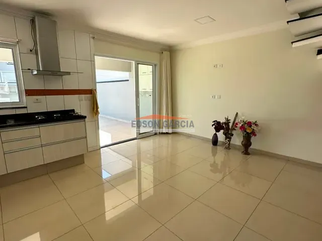 Casa 3 quartos e 3 banheiros, para alugar, no bairro Horto Florestal em Sorocaba