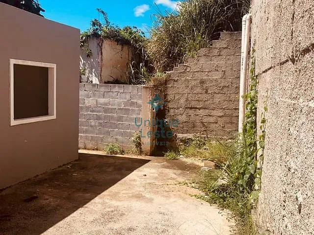 Casa com 100m² 2 quartos e 1 banheiro, à venda, no bairro Vera Cruz em Belo Horizonte