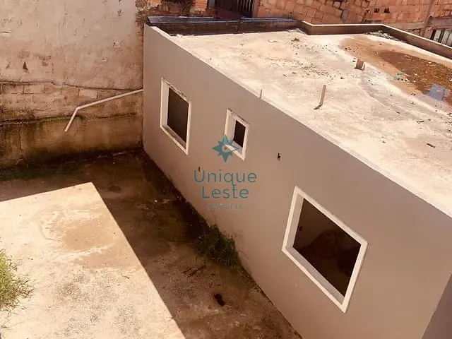 Casa com 100m² 2 quartos e 1 banheiro, à venda, no bairro Vera Cruz em Belo Horizonte