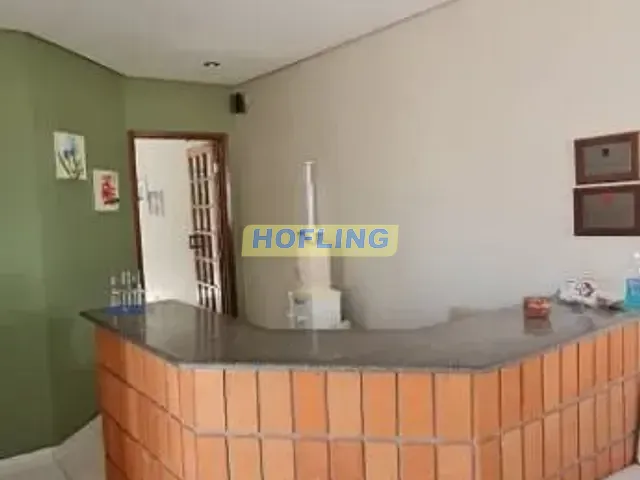 Casa com 121m², à venda ou para alugar, no bairro Saúde em Rio Claro