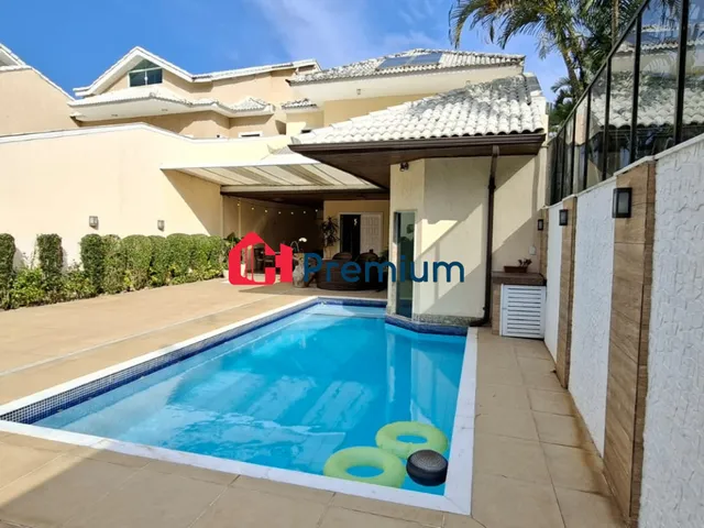 Casa 4 quartos e 6 banheiros, à venda, no bairro Barra da Tijuca em Rio de Janeiro