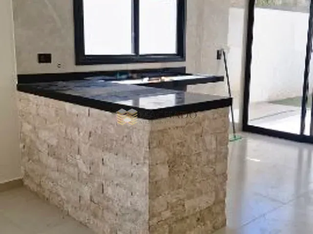 Casa com 150m² 3 quartos e 4 banheiros, à venda, no bairro Chácara Jaguari (Fazendinha) em Santana de Parnaíba
