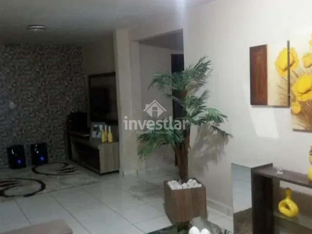 Casa com 336m² 3 quartos e 3 banheiros, à venda, no bairro Nova Brasília em Campina Grande