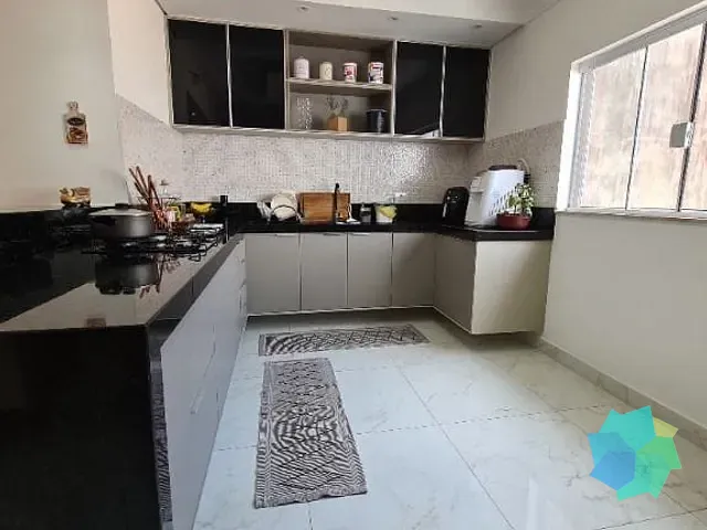 Casa com 180m² 2 quartos e 3 banheiros, à venda, no bairro Jardim Elizabeth em Salto