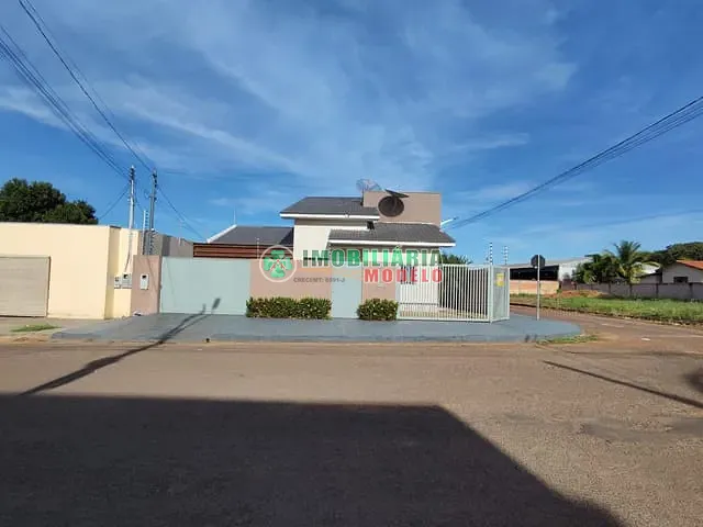 Casa com 400m² 4 quartos e 2 banheiros, para alugar, no bairro Nova Canarana em Canarana