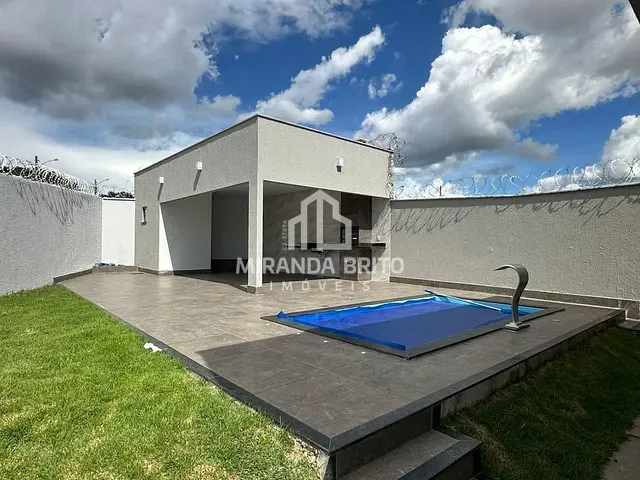 Casa 3 quartos e 2 banheiros, à venda, no bairro Residencial Solar Central Park em Aparecida de Goiânia