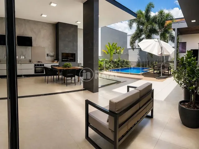 Casa com 10m² 3 quartos e 3 banheiros, à venda, no bairro Recanto do Salto em Londrina