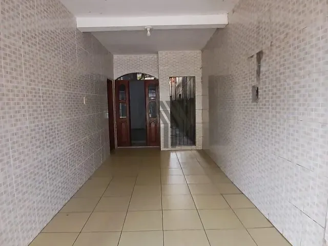 Casa 4 quartos e 2 banheiros, para alugar, no bairro Marambaia em Belém