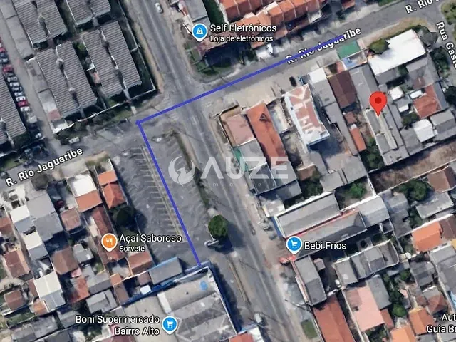 Casa com 630m² 4 quartos e 2 banheiros, à venda, no bairro Bairro Alto em Curitiba