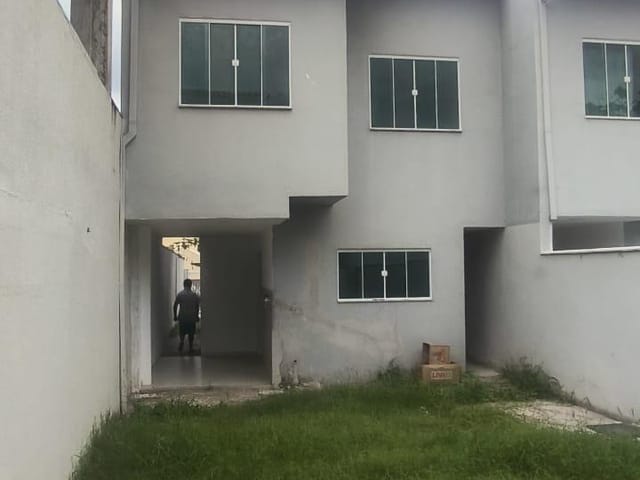 Casa 3 quartos e 3 banheiros, à venda, no bairro Cidade Praiana em Rio das Ostras