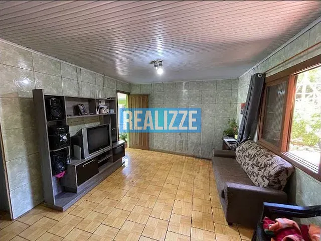 Casa com 300m² 3 quartos e 1 banheiro, à venda, no bairro Santa Rita em Marau