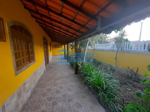 Casa 3 quartos e 1 banheiro, para alugar, no bairro Itapeba em Maricá