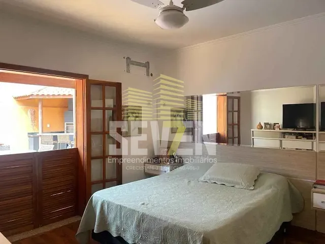 Casa com 480m² 3 quartos e 2 banheiros, à venda, no bairro Residencial Vale Florido em Piratininga