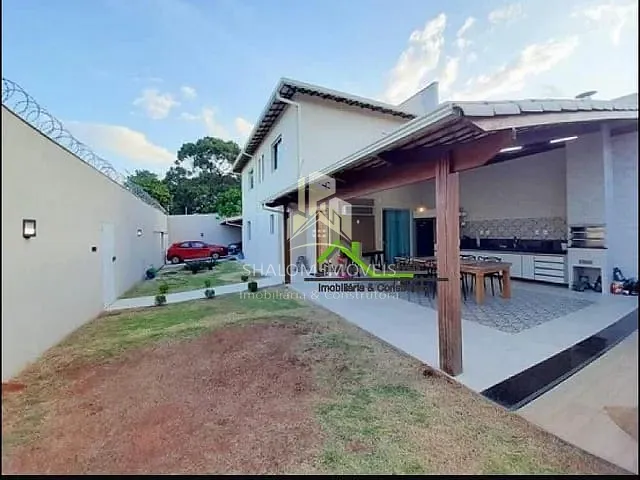 Casa com 323m² 3 quartos e 3 banheiros, à venda, no bairro Trevo em Belo Horizonte